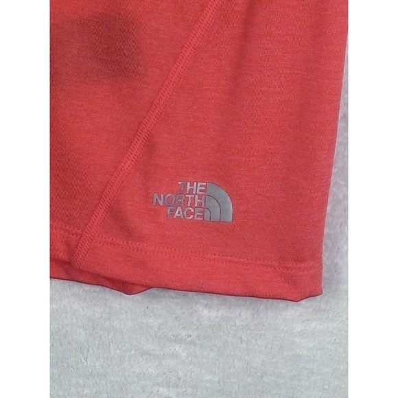 NWT The North Face Women's Vapor Wick Hot Pink Stretch T-Shirt‎ Size S - Picture 2 of 11